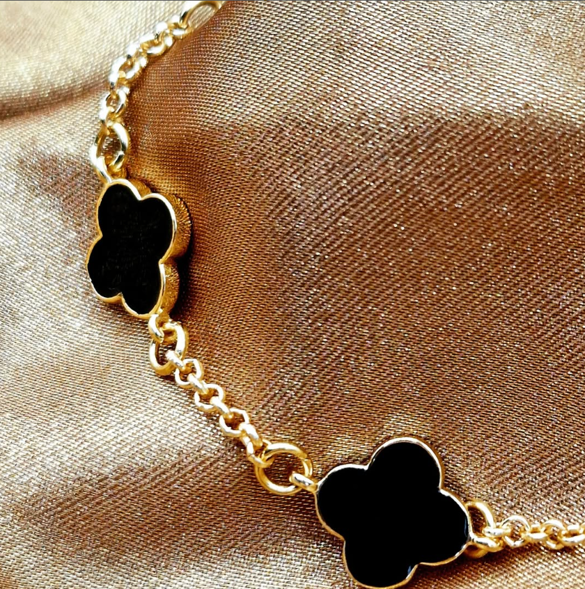 Midnight Clover Bracelet